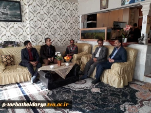 نشست صمیمی ریاست آموزشکده فنی وحرفه ای تربت حیدریه با خانواده محترم ایثارگر وجانباز آقای زارعیان  3